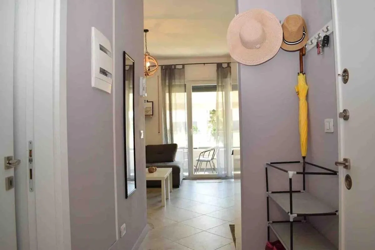 Cozy Apartment At The Sea Hamallaj 0*,