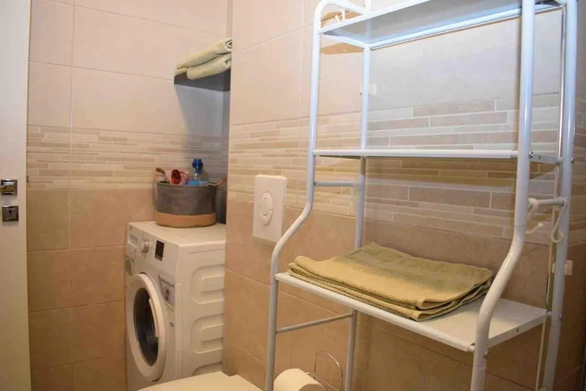 Apartment By The Sea Albania